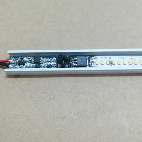 1310.IR002.SW  Power-Supply  1310.IR002.SW | Interruttore Porta - in.12V~24V - 192W max  Dimmer e Controller